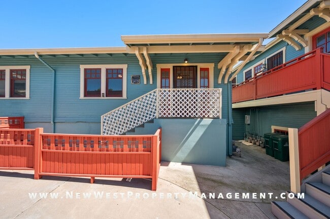 Building Photo - Charming Sherman Heights 2-Bedroom, Available Now!