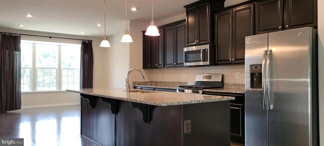 Building Photo - 2606 Wheatland Station Way