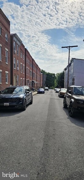 Building Photo - 1531 W Fairmount Ave