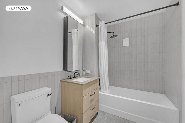 Building Photo - 380 4th Ave