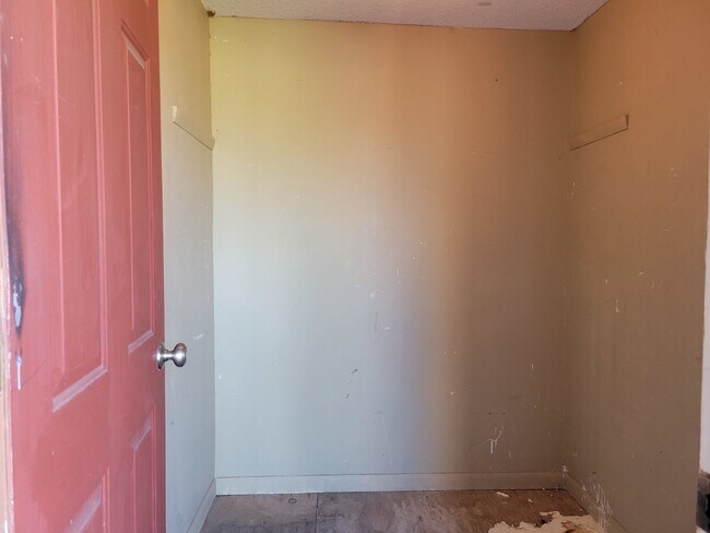 Building Photo - Coming soon!!!  "Charming 2-Bedroom Haven ...