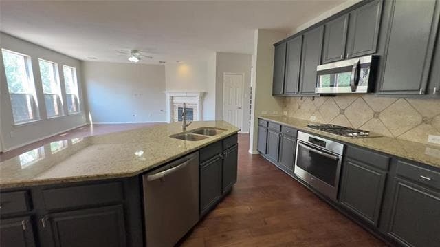 Building Photo - 406 Stonebridge Cir