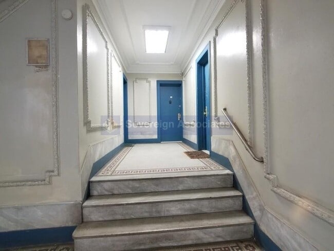 Building Photo - 79 Haven Avenue