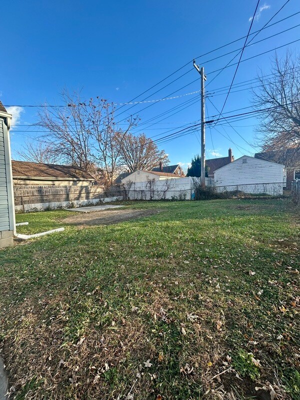 Building Photo - 1991 Moran Ave