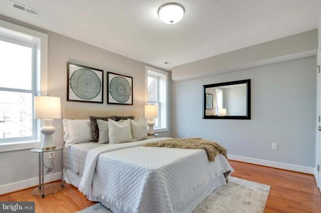 BR 1 - 937 R St NW