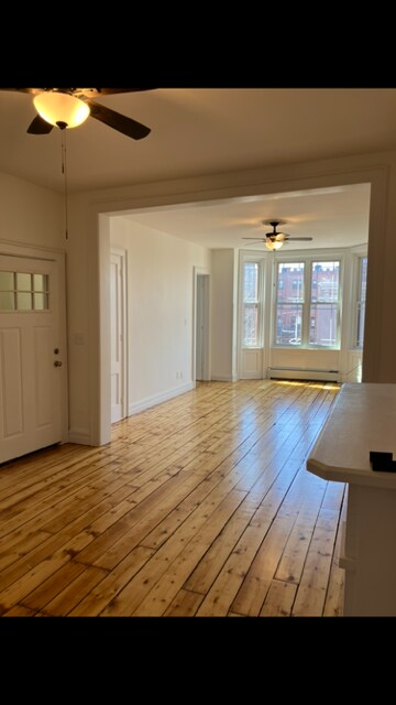 Building Photo - 184 1st St