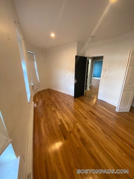 Building Photo - 1 Pembroke St