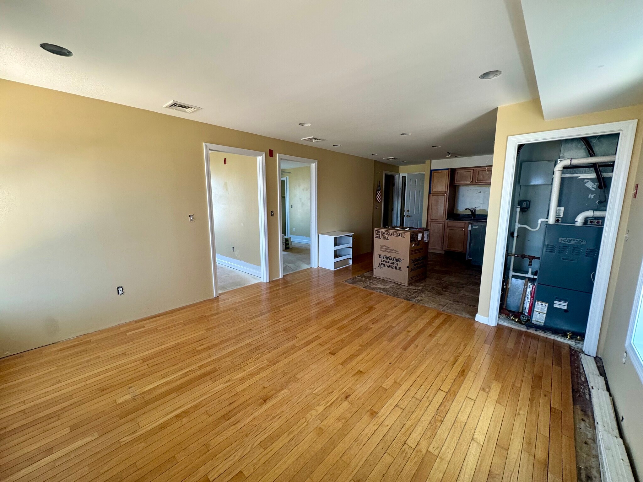 Building Photo - 163 Atwells Ave