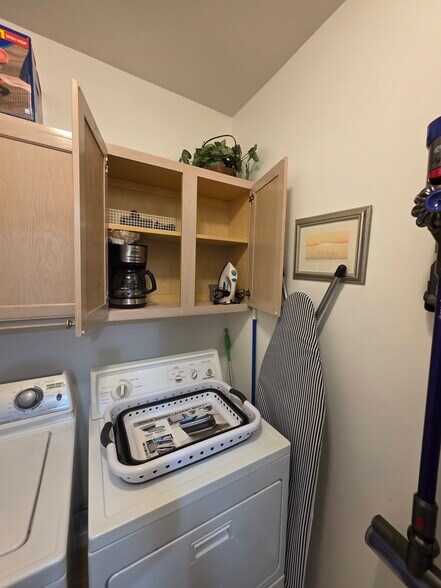 Building Photo - 3030 Lore Rd