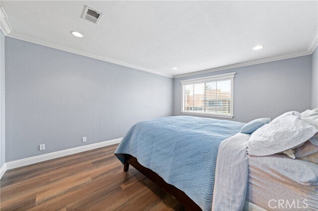 Building Photo - 7895 Southwind Cir