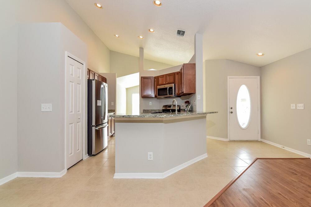 Building Photo - 622 Wave Crest Cir