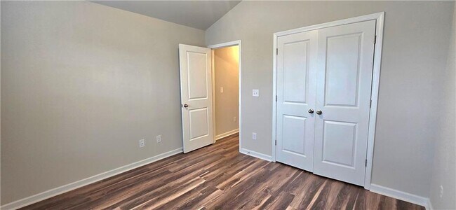 Building Photo - 631 Justins Pl Ln