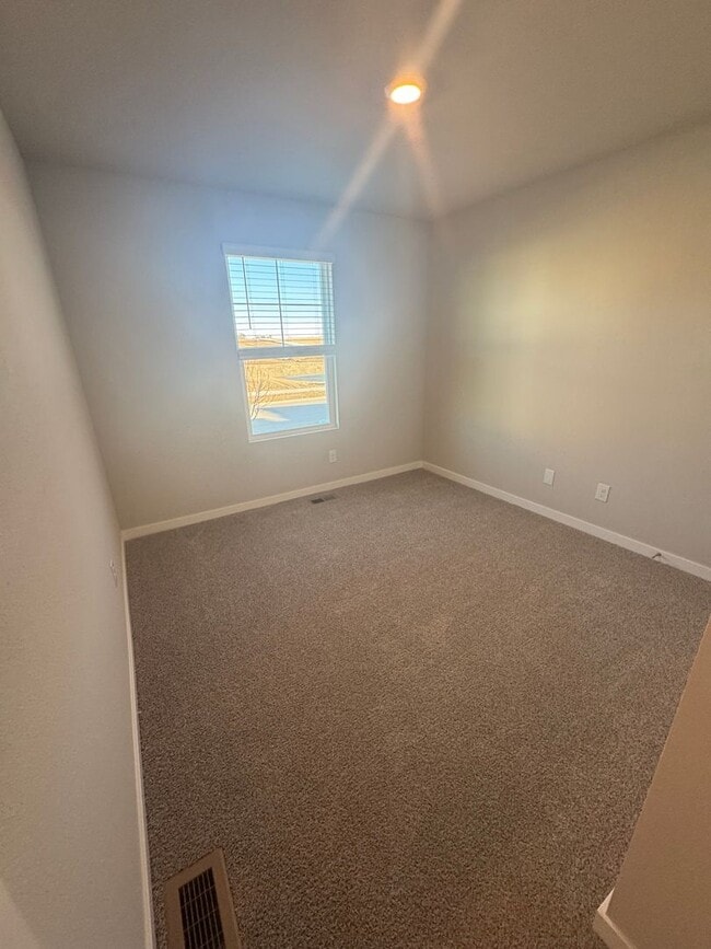 Building Photo - Your Dream Home Awaits in Gretna, NE!