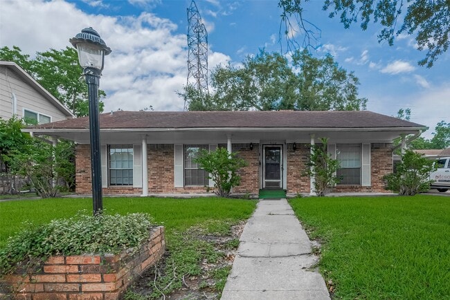 Primary Photo - 9126 Willow Meadow Dr