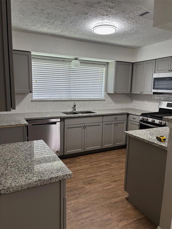 Building Photo - 4210 Falcon Meadow Dr