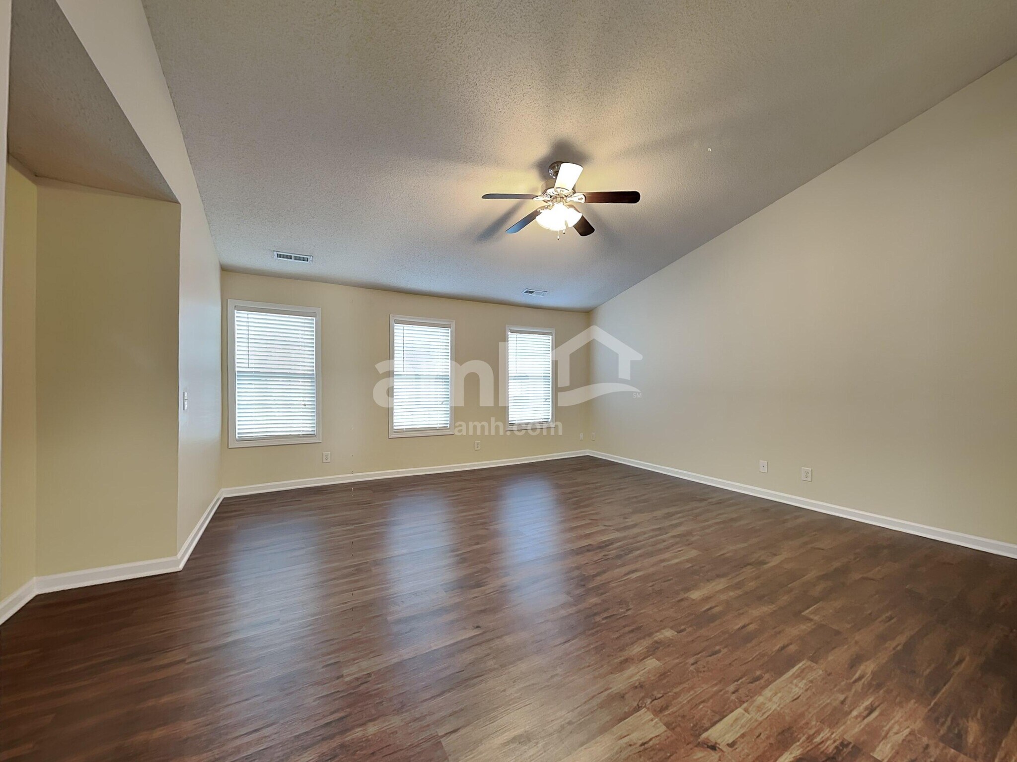 Building Photo - 2286 Rothwood Acres Rd