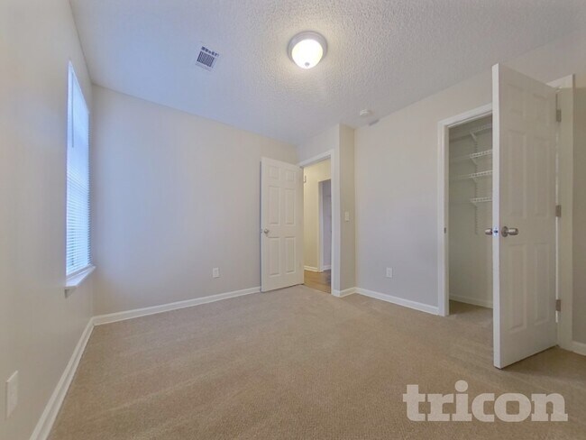 Building Photo - 109 Thornby Rd