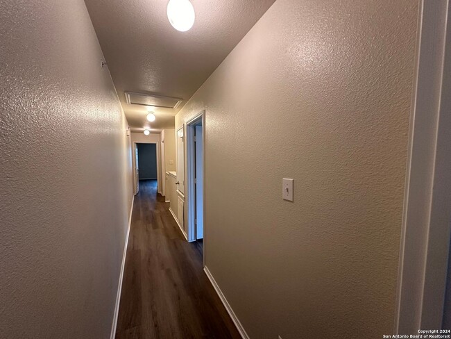 Building Photo - 7303 Longing Trail