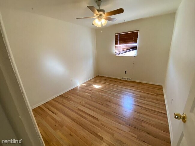 Building Photo - 2 br, 1 bath House - 644 S Perry St