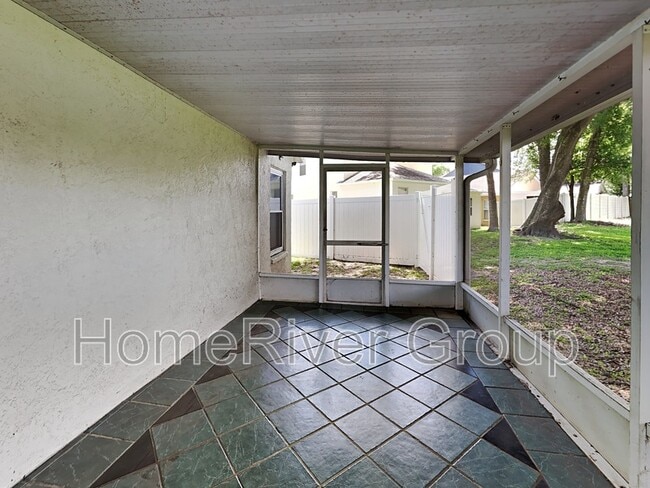 Building Photo - 9824 Morris Glen Way