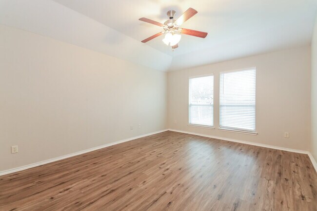 Building Photo - 1813 Cedar Wood Trail