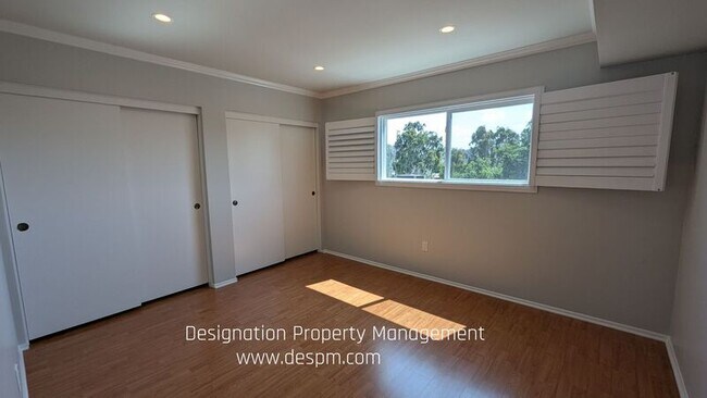 Building Photo - 3015 Division St