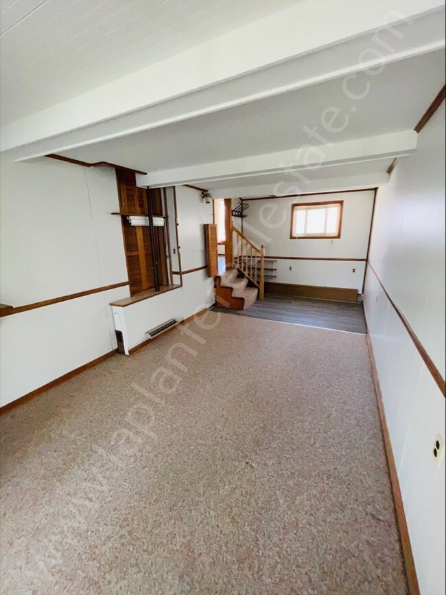 Building Photo - 2230 Dunham St