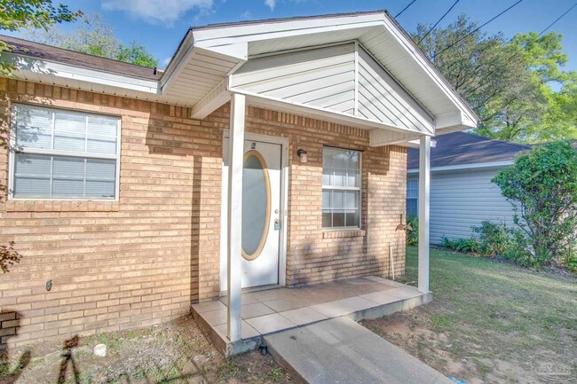 Primary Photo - 7135 Pearson Rd