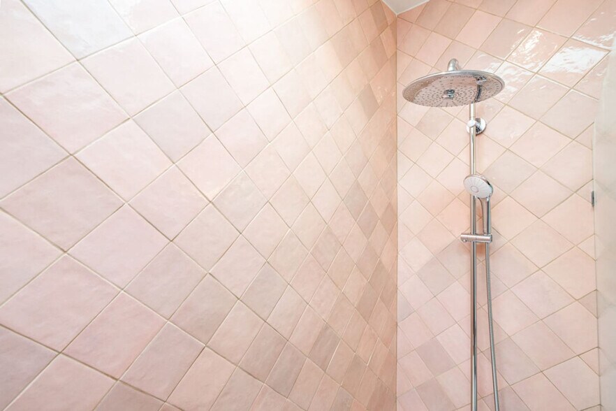 Building Photo - 1510 Race St