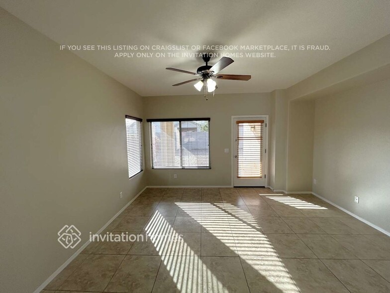 Building Photo - 11737 W Madison St