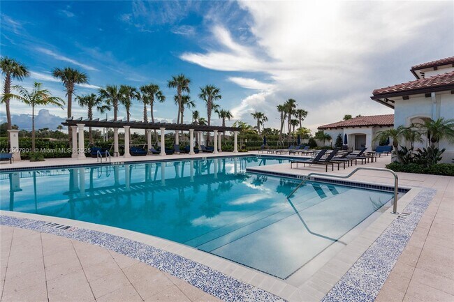 Building Photo - 11670 SW 13th Ln