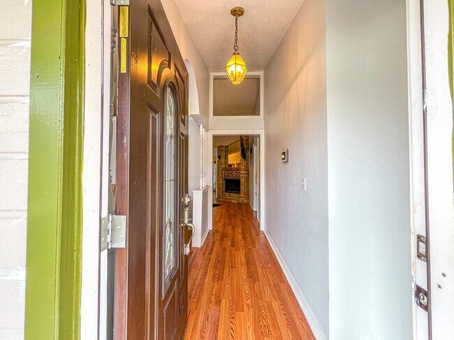 Building Photo - For Rent | Hidden Glen Community | 4 Bed, ...