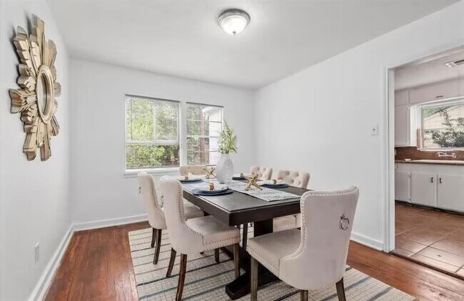Building Photo - 3444 Blodgett St