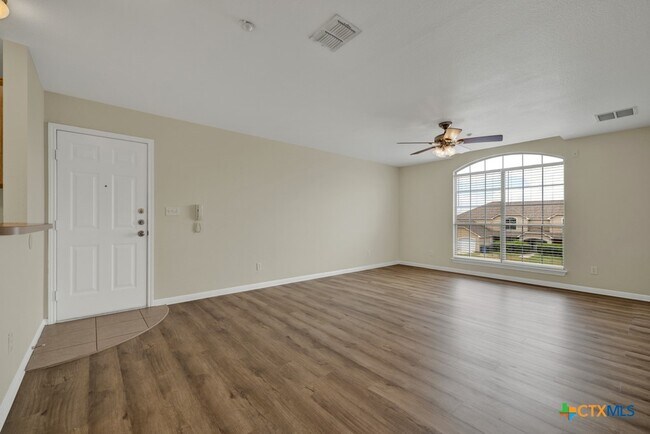 Building Photo - 3111 Douglas Fir Dr