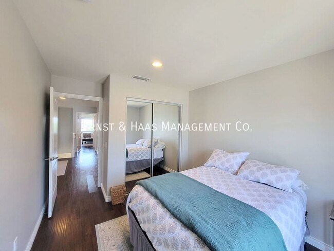 Building Photo - 15616 Firmona Ave