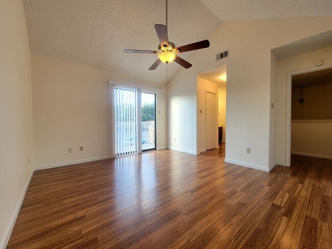 Building Photo - Horseshoe Cir, 1760