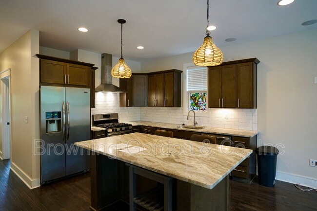 Building Photo - 3402 Shelby Bottoms Bnd