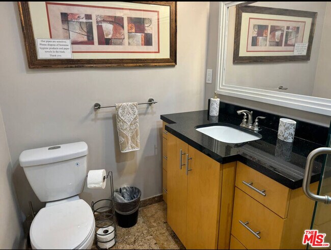 Building Photo - 5944 Irvine Ave