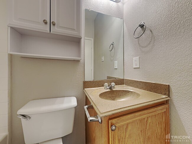 Building Photo - 6404 Seal Cove