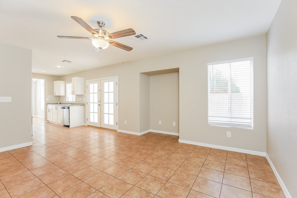 Building Photo - 9123 Sangria Ln
