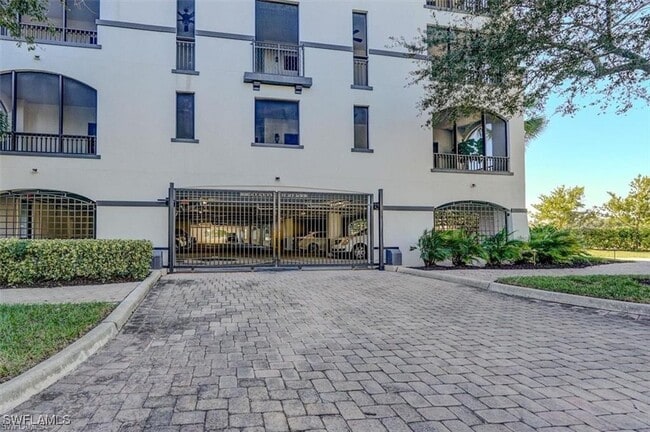 Building Photo - 10721 Mirasol Dr