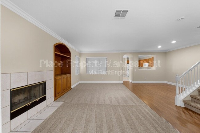 Building Photo - 6223 Avenida De Las Vistas