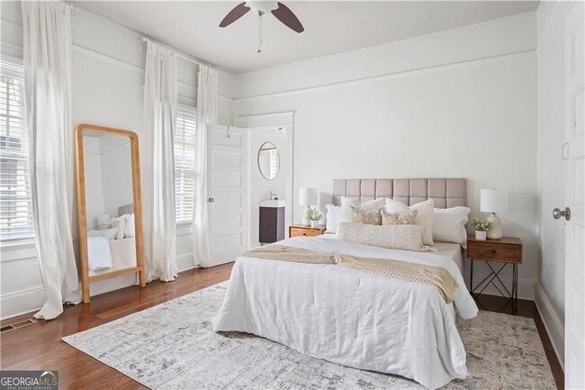 Building Photo - 1423 Fairbanks St SW