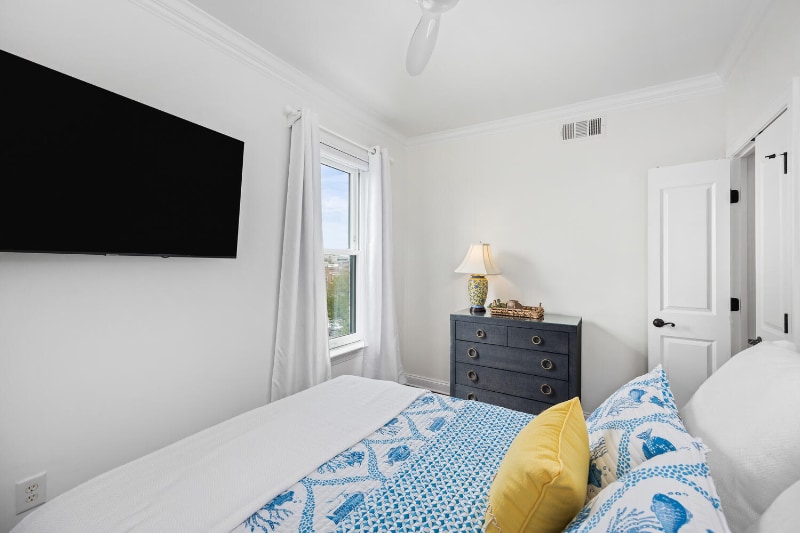 Building Photo - 21 George St