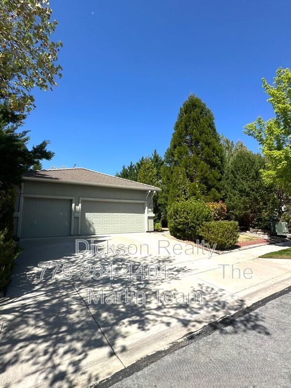Building Photo - 2662 Pride Dr
