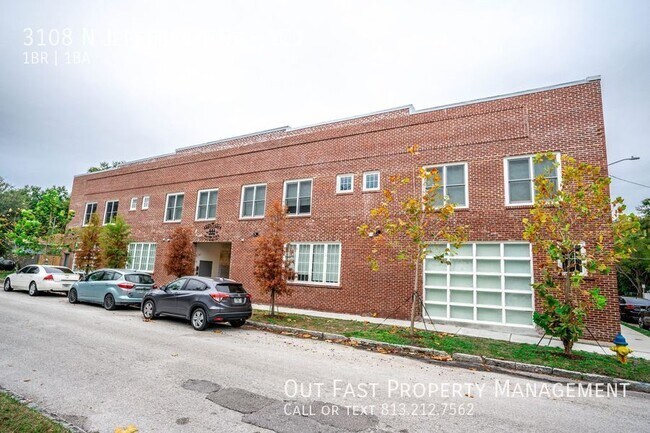 Building Photo - 3108 N Jefferson St