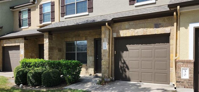 Building Photo - 1900 Little Elm Trail