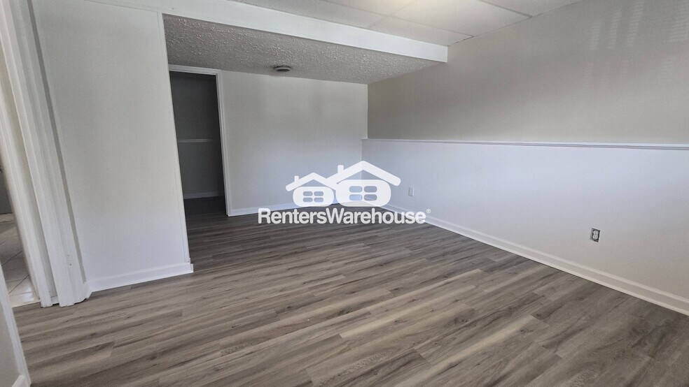 Building Photo - 5269 Long Green Ln