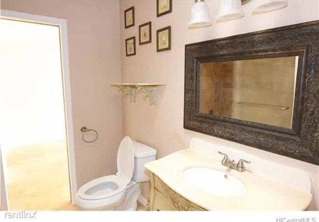 Building Photo - 3 br, 2 bath House - 92-1131 Makakilo