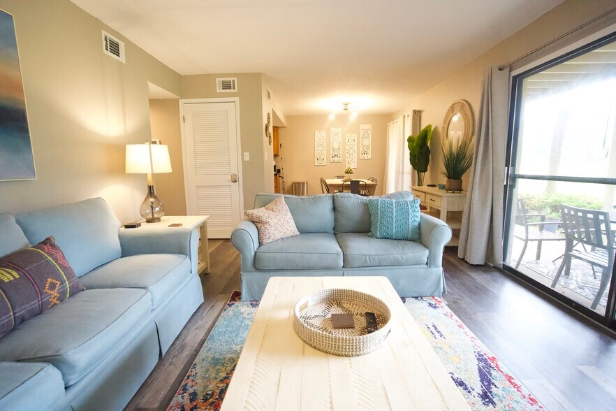 Building Photo - 227 Sandpiper Bay